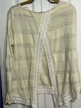 Free People lightly green & Ivory Long-Sleeve Lace-Hem Top with split back